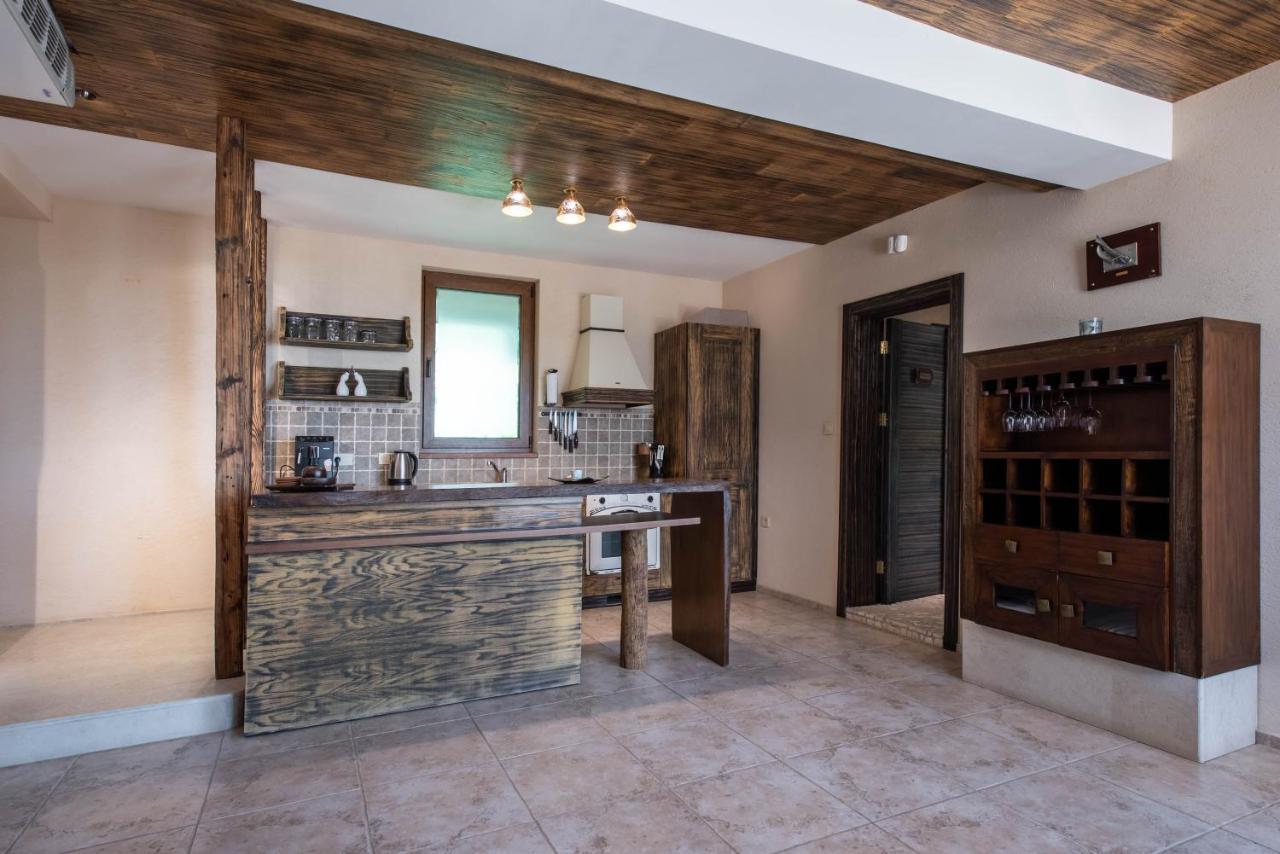 Villa Cook With Sea View - Heated Pool - At Balchik Exterior photo